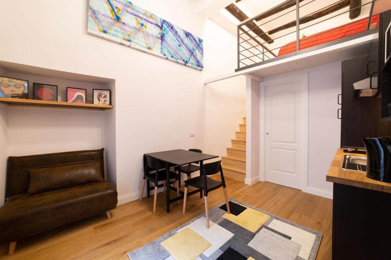 Design Flat Next Sorbillo On Tribunali Street Appartamento Napoli